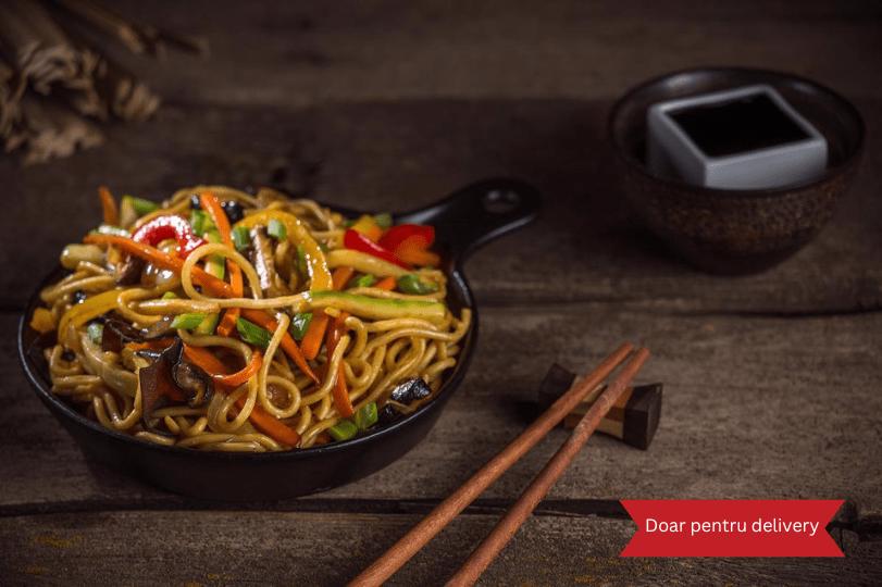 Noodles with vegetables